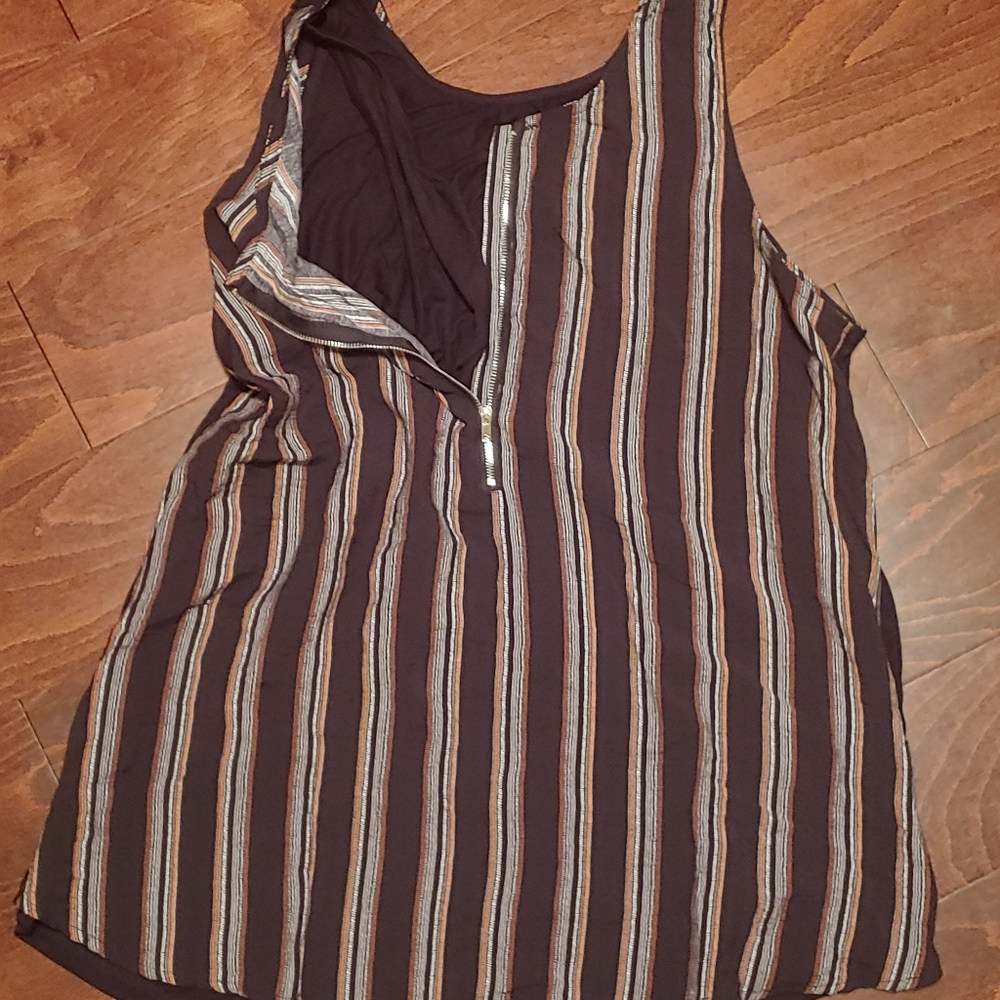 Latched mama reversible striped sleeveless shirt